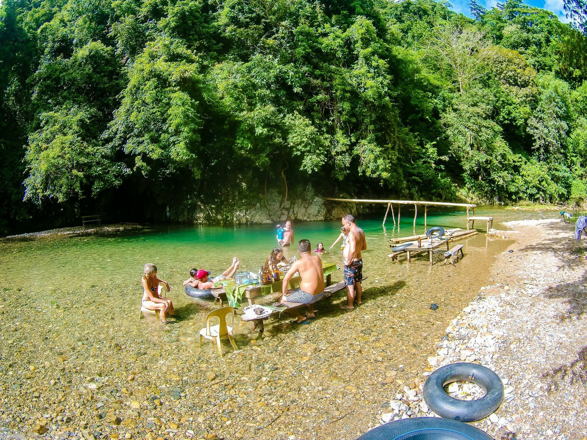 Jeepney Hostel And Kite Resort Balabag  Экстерьер фото